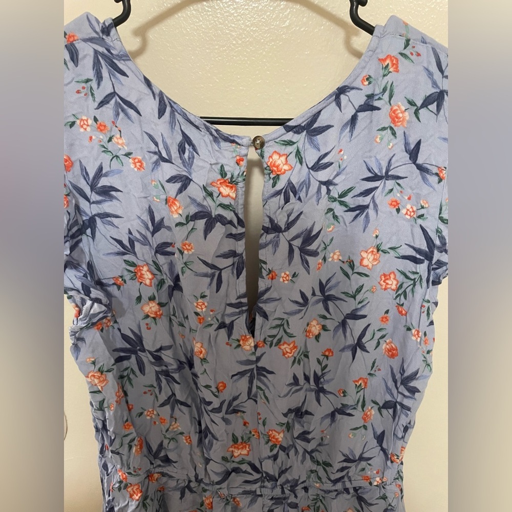 ✨American Eagle Floral Romper Size L - Picture 9 of 9